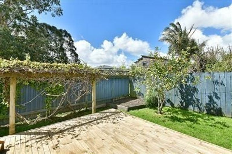 Photo of property in 55a Hatton Road, Orewa, 0931