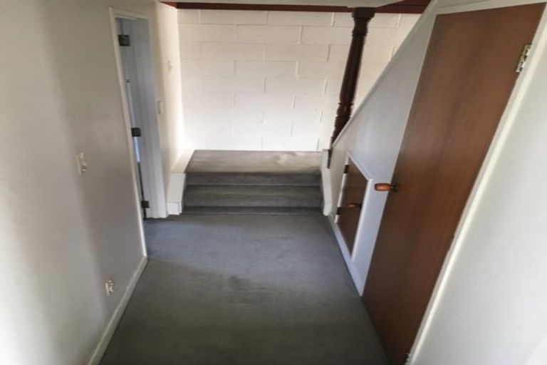 Photo of property in 2/404 Main North Road, Redwood, Christchurch, 8051