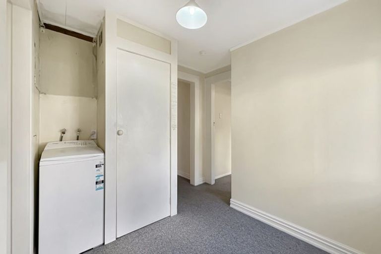 Photo of property in 1 North Avenue, Narrow Neck, Auckland, 0624