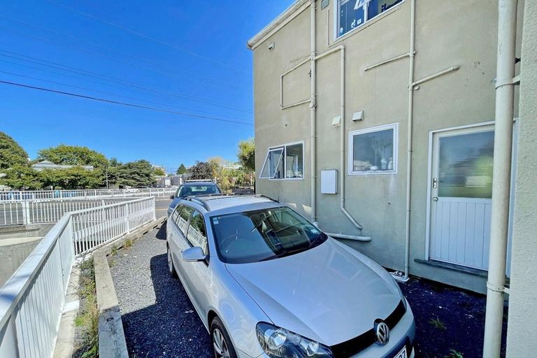 Photo of property in 439 Leith Street, North Dunedin, Dunedin, 9016