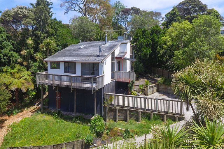 Photo of property in 45 Fordham Street, Beach Haven, Auckland, 0626