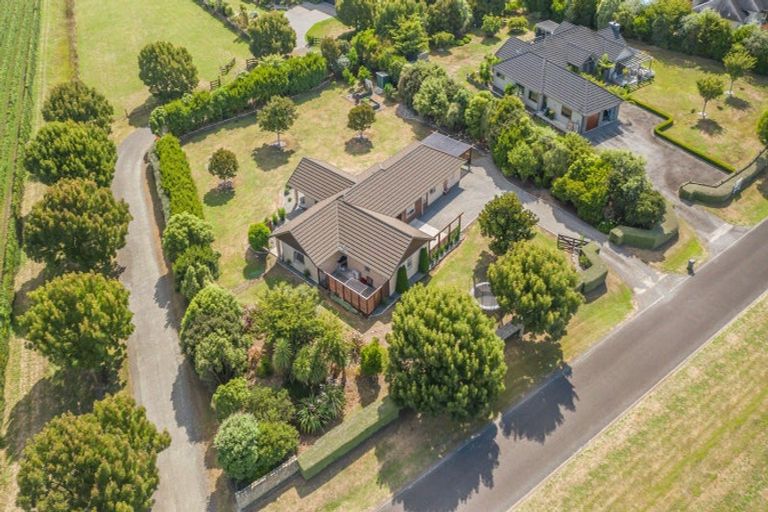 Photo of property in 38 Saint Laurent Way, Ohau, Levin, 5570