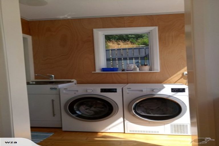 Photo of property in 49 Hornsey Road, Melrose, Wellington, 6023