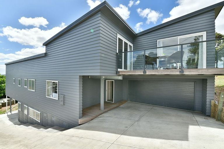 Photo of property in 42 Stanmore Bay Road, Stanmore Bay, Whangaparaoa, 0932