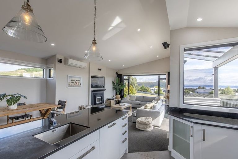 Photo of property in 72 Kahotea Drive, Motuoapa, Turangi, 3382