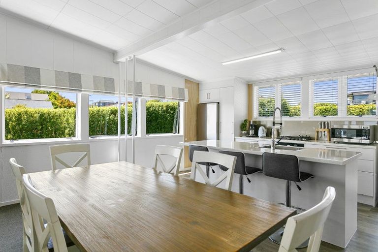 Photo of property in 51 Rainbow Drive, Rainbow Point, Taupo, 3330