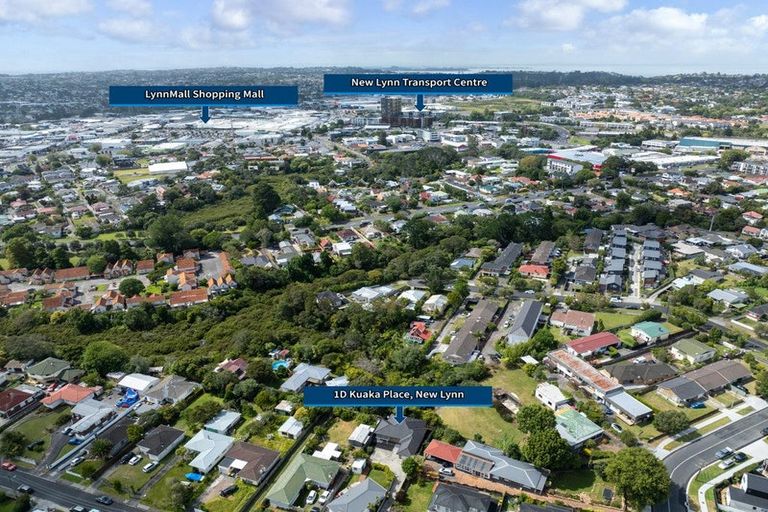 Photo of property in 1d Kuaka Place, New Lynn, Auckland, 0600