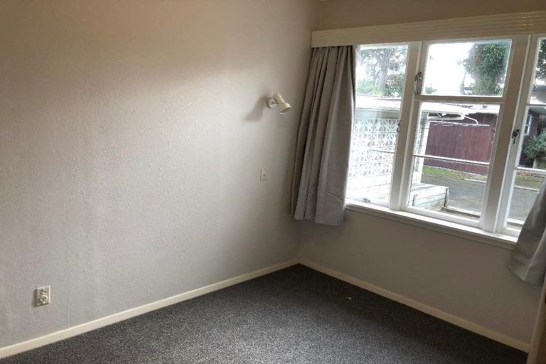 Photo of property in 7 Middleton Road, Paraparaumu Beach, Paraparaumu, 5032