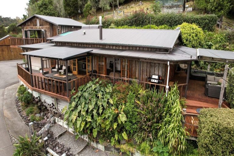 Photo of property in 265 Hill Road, Eskdale, Napier, 4182