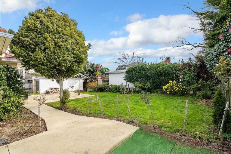 Photo of property in 44 Fernleigh Avenue, Epsom, Auckland, 1023