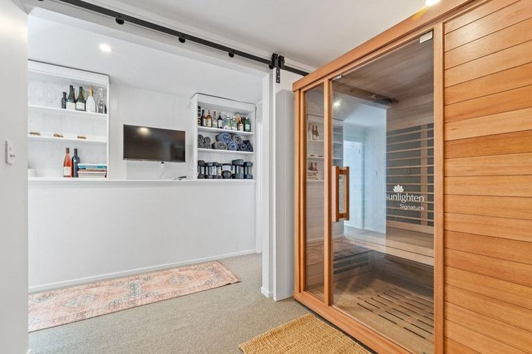 Photo of property in 45 Vipond Road, Stanmore Bay, Whangaparaoa, 0932