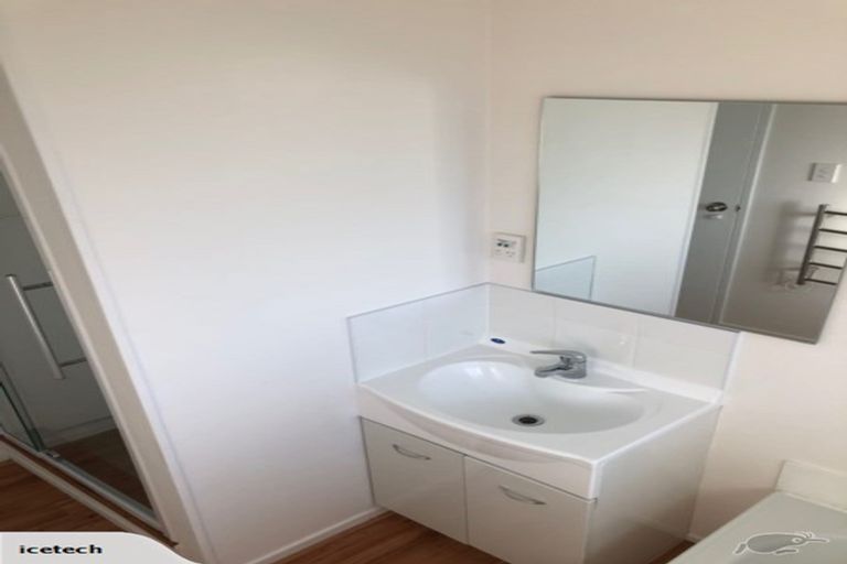 Photo of property in 1/5 Glenys Place, Broomfield, Christchurch, 8042