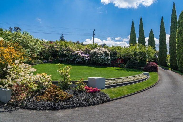 Photo of property in 27 Wakeman Road, Acacia Bay, Taupo, 3330