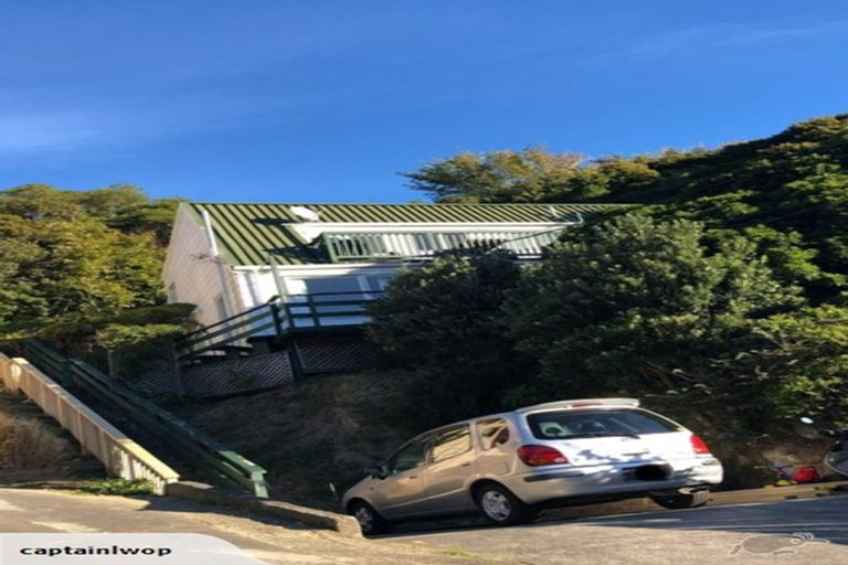 Photo of property in 105 Awarua Street, Ngaio, Wellington, 6035