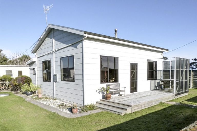 Photo of property in 34 Kent Street, Woodend, Invercargill, 9877