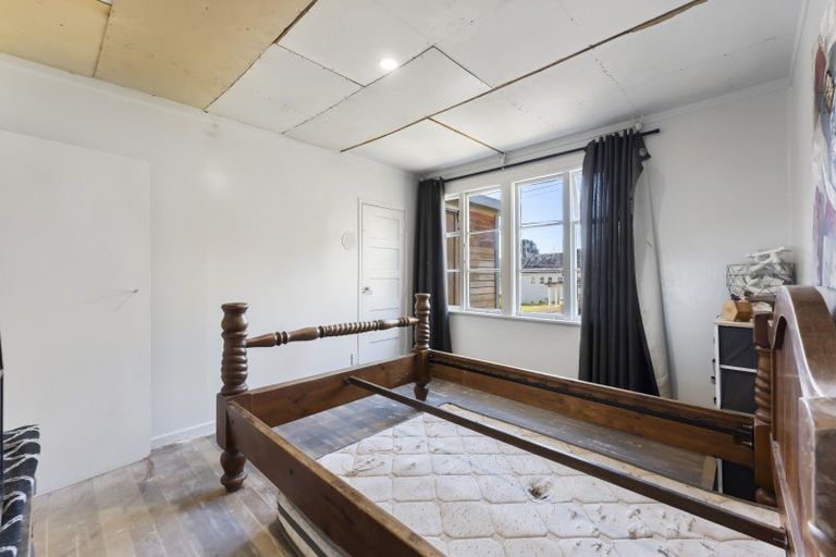 Photo of property in 85a Wilkie Crescent, Naenae, Lower Hutt, 5011