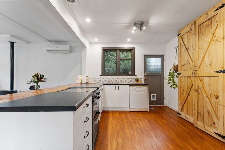 Photo of property in 469 Taieri Road, Halfway Bush, Dunedin, 9010