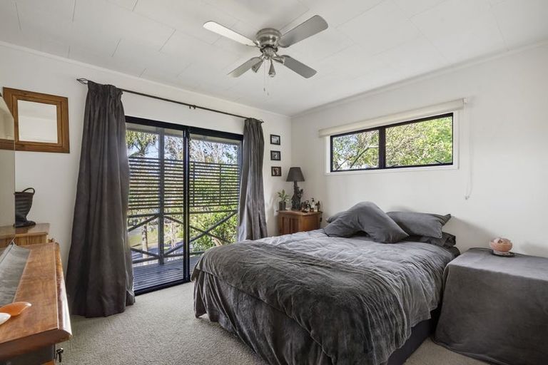 Photo of property in 7 Eagleson Street, Northcross, Auckland, 0632