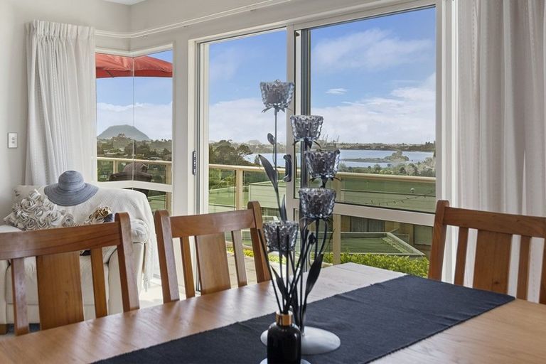 Photo of property in 27b Tekoah Place, Judea, Tauranga, 3110