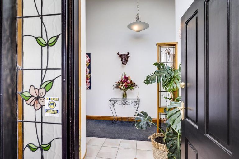 Photo of property in 47 Auckland Road, Greenmeadows, Napier, 4112
