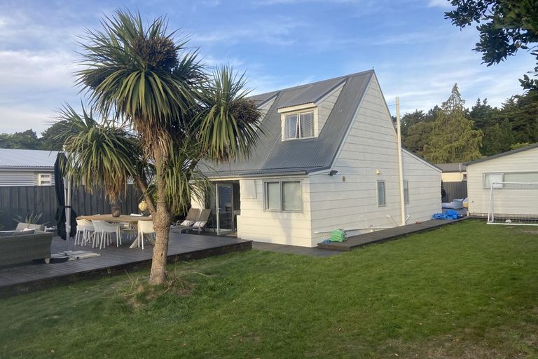 Photo of property in 44 Rotten Row, Waikuku Beach, 7473