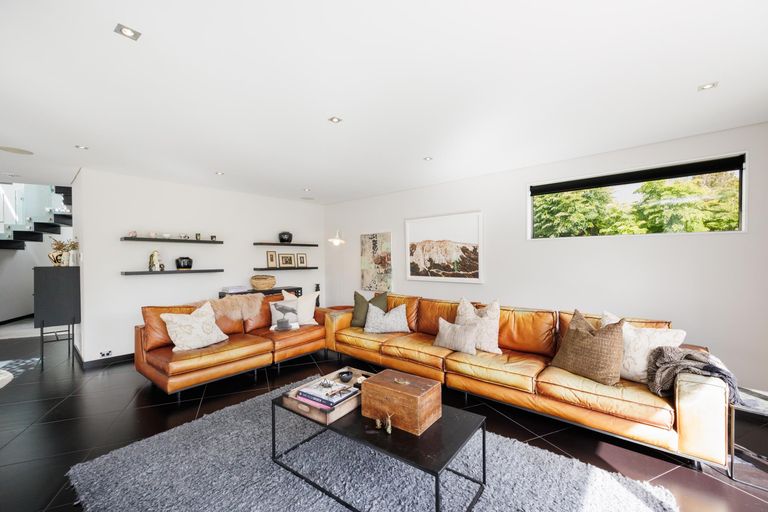 Photo of property in 25 Trent Avenue, Hokowhitu, Palmerston North, 4410