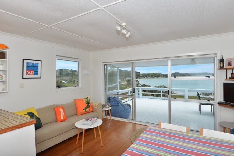 Photo of property in 76 Rapata Road, Oakura, Hikurangi, 0184