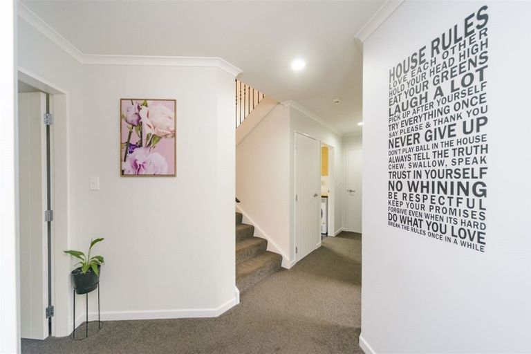 Photo of property in 7a Awatea Terrace, Hokowhitu, Palmerston North, 4410
