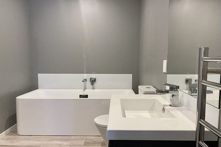 Photo of property in 1 Tai Lane, Whitby, Porirua, 5024