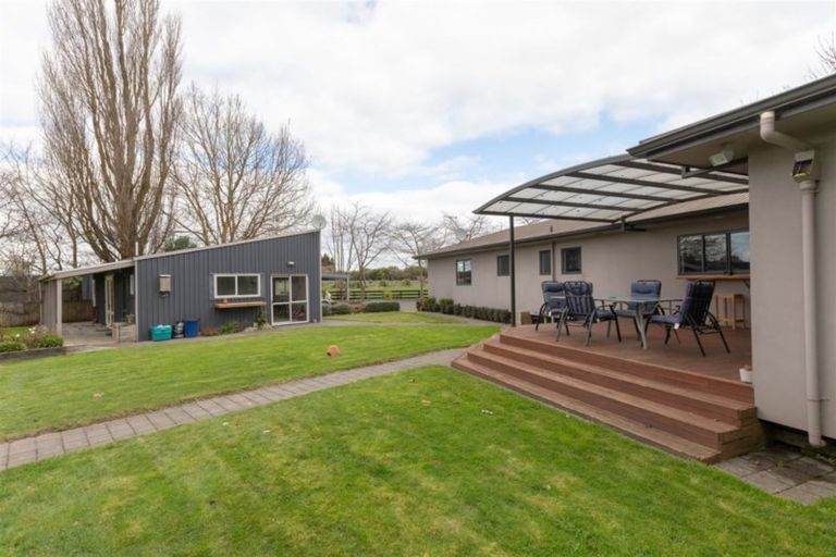 Photo of property in 2612 River Road, Horsham Downs, Hamilton, 3281