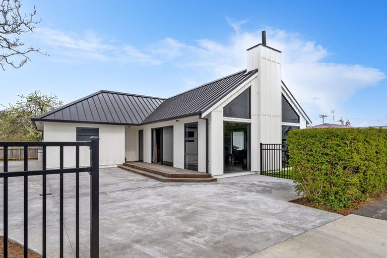 Photo of property in 30 Princess Street, Martinborough, 5711