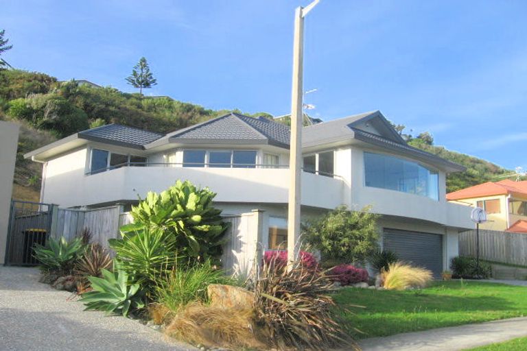 Photo of property in 131 Eskdale Road, Papakowhai, Porirua, 5024