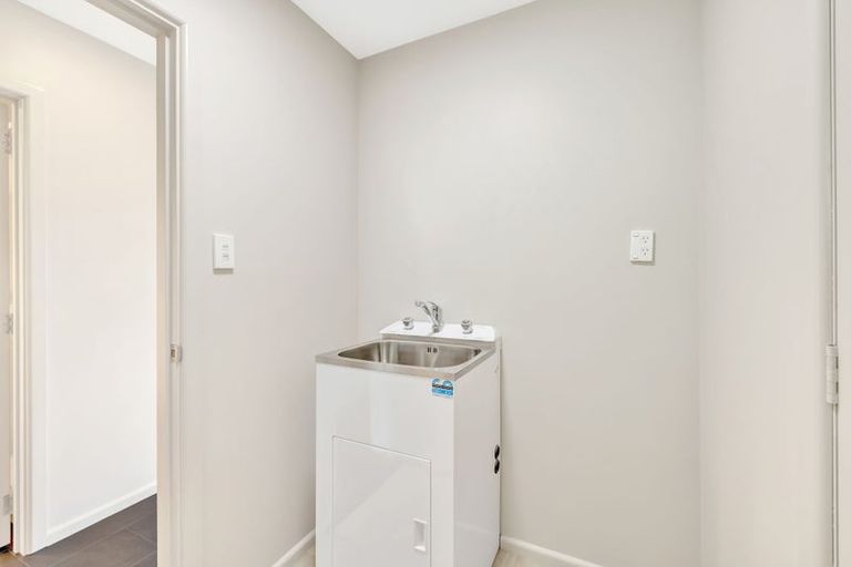 Photo of property in 43 Charles Upham Avenue, Hillmorton, Christchurch, 8025