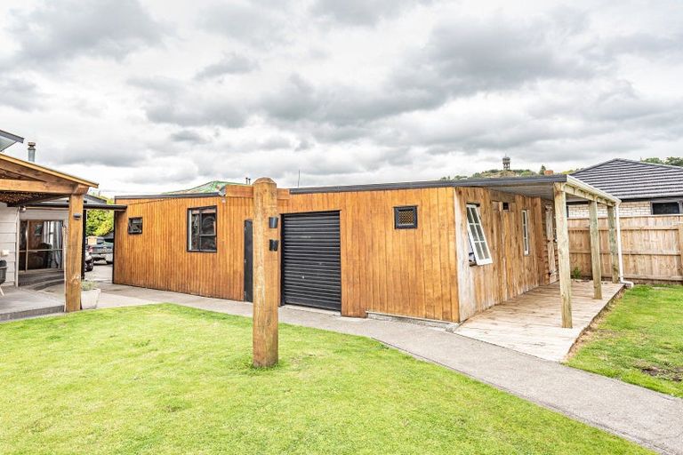 Photo of property in 11 Moana Street, Whanganui East, Whanganui, 4500