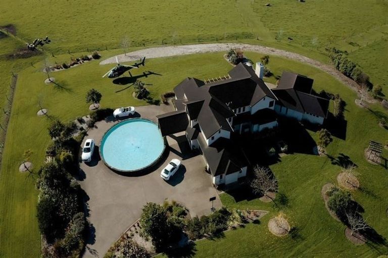 Photo of property in 273 Forestry Road, Waitoki, Kaukapakapa, 0871