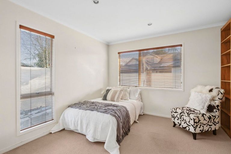 Photo of property in 8 Te Puroa Place, Huntington, Hamilton, 3210