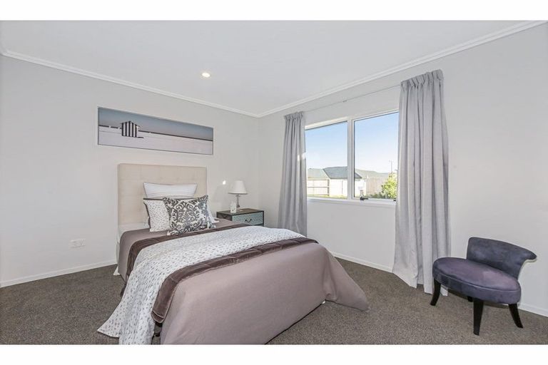 Photo of property in 162 Wainui Road, Silverdale, 0932