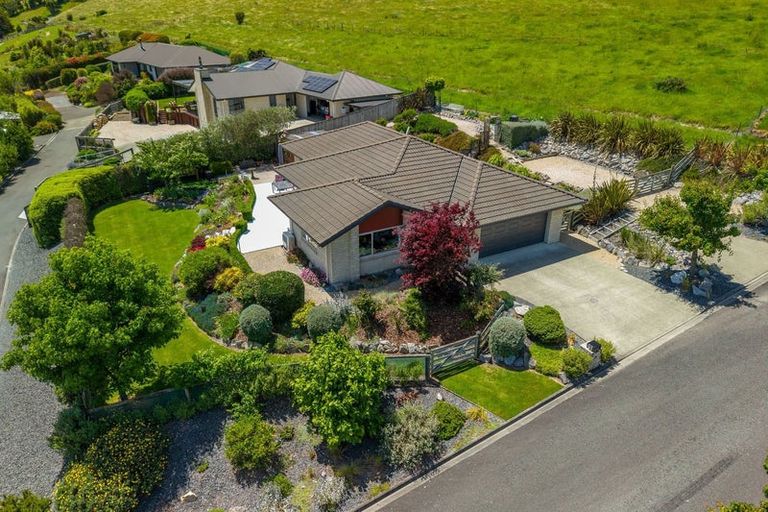 Photo of property in 19 O'shea Place, Wakefield, 7025