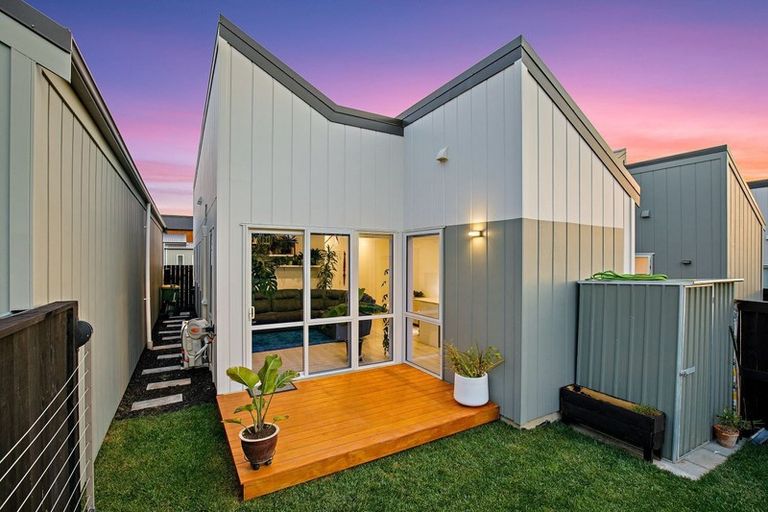 Photo of property in 55 Matakohe Road, Westgate, Auckland, 0814