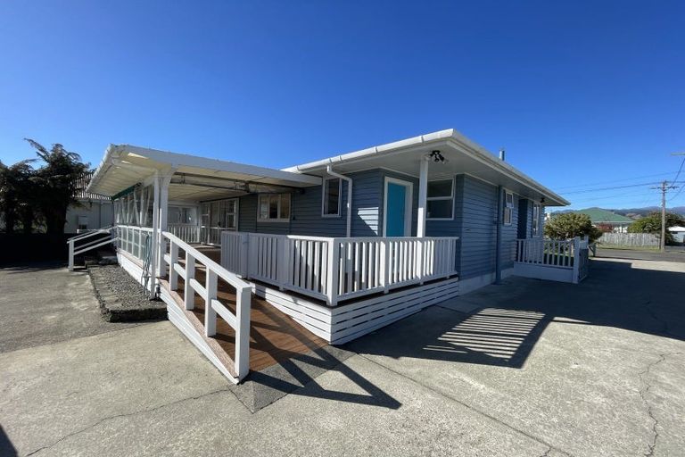 Photo of property in 13 Bowen Street, Levin, 5510