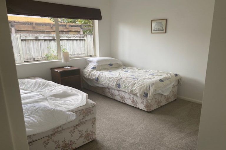 Photo of property in 18 Kahira Crescent, Papamoa Beach, Papamoa, 3118