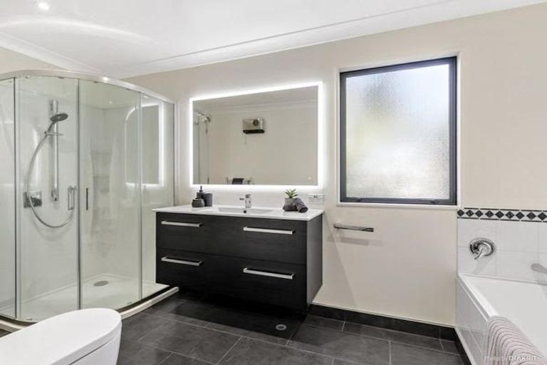 Photo of property in 87 Kemp Street, Kilbirnie, Wellington, 6022