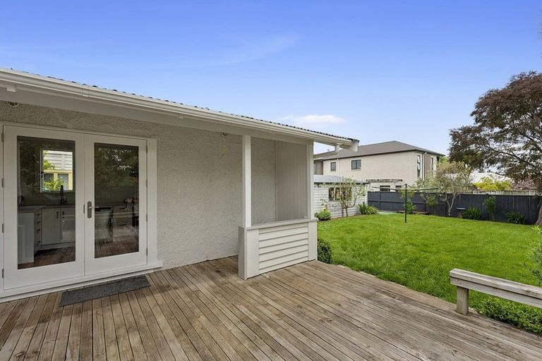 Photo of property in 4 Bond Street, Hamilton East, Hamilton, 3216