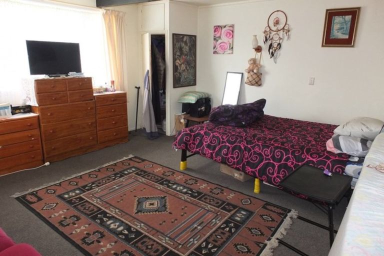 Photo of property in 4 Reeve Street, Foxton, 4814