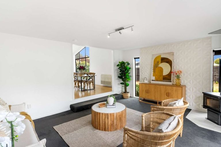 Photo of property in 16 Cottonwood Street, Parklands, Christchurch, 8083