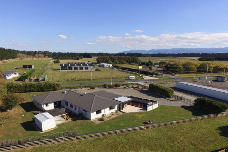 Photo of property in 4 Beckett Lane, Dannevirke, 4972