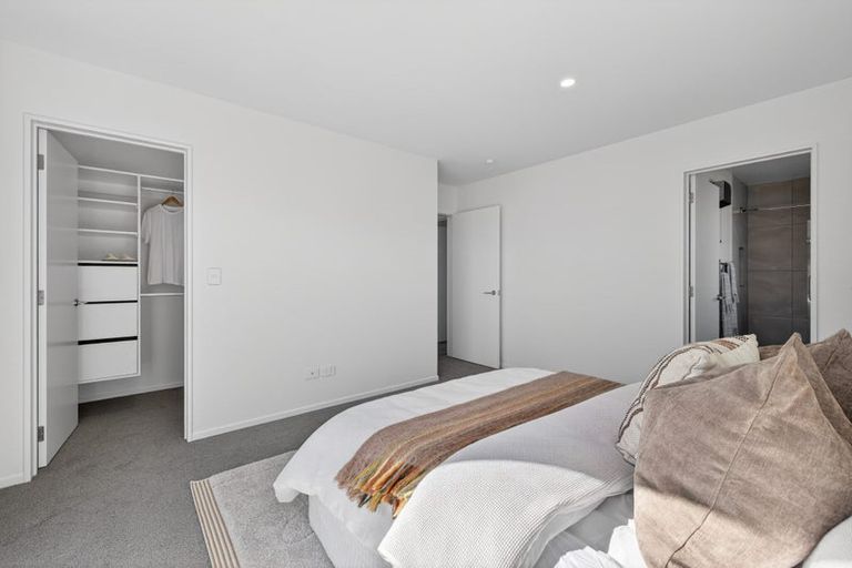 Photo of property in 6 Inch Crescent, Rangiora, 7400