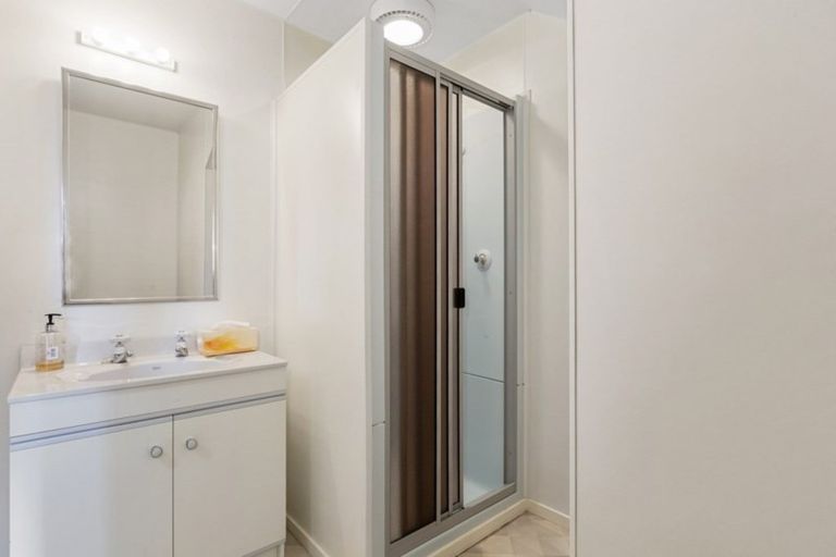 Photo of property in 64 Cliffs Road, Saint Clair, Dunedin, 9012