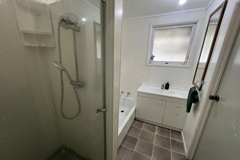 Photo of property in 58 Cramond Drive, Mangere East, Auckland, 2024