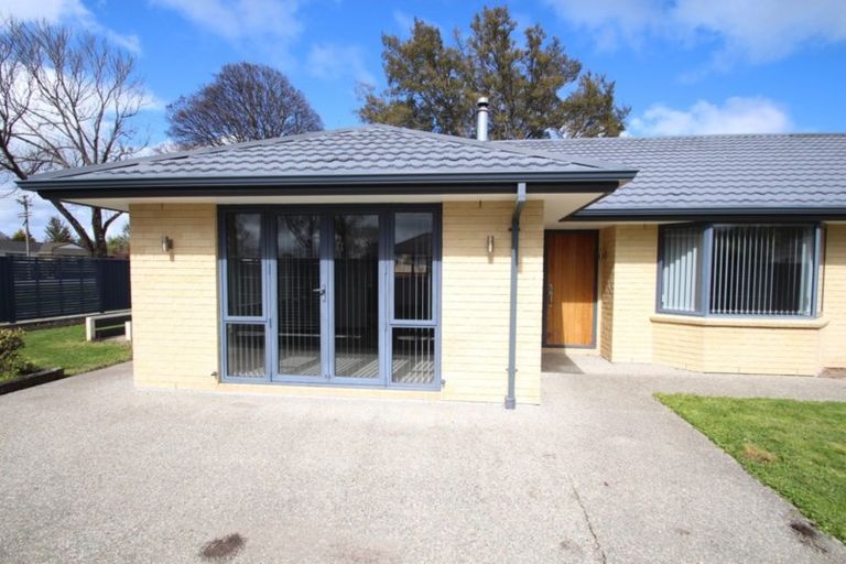 Photo of property in 69 Hokonui Drive, Gore, 9710